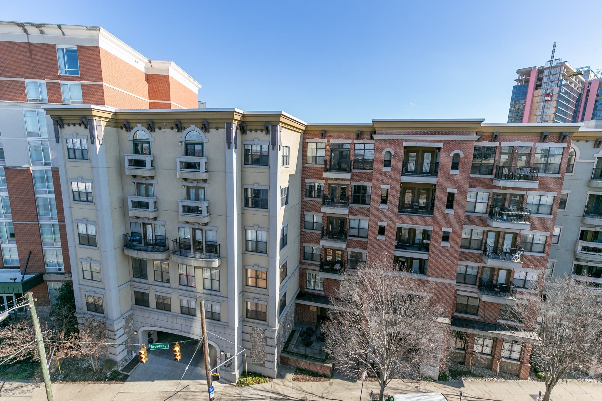 1803 Broadway 301