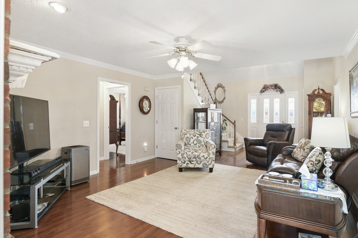 2700 Canoe Branch Rd