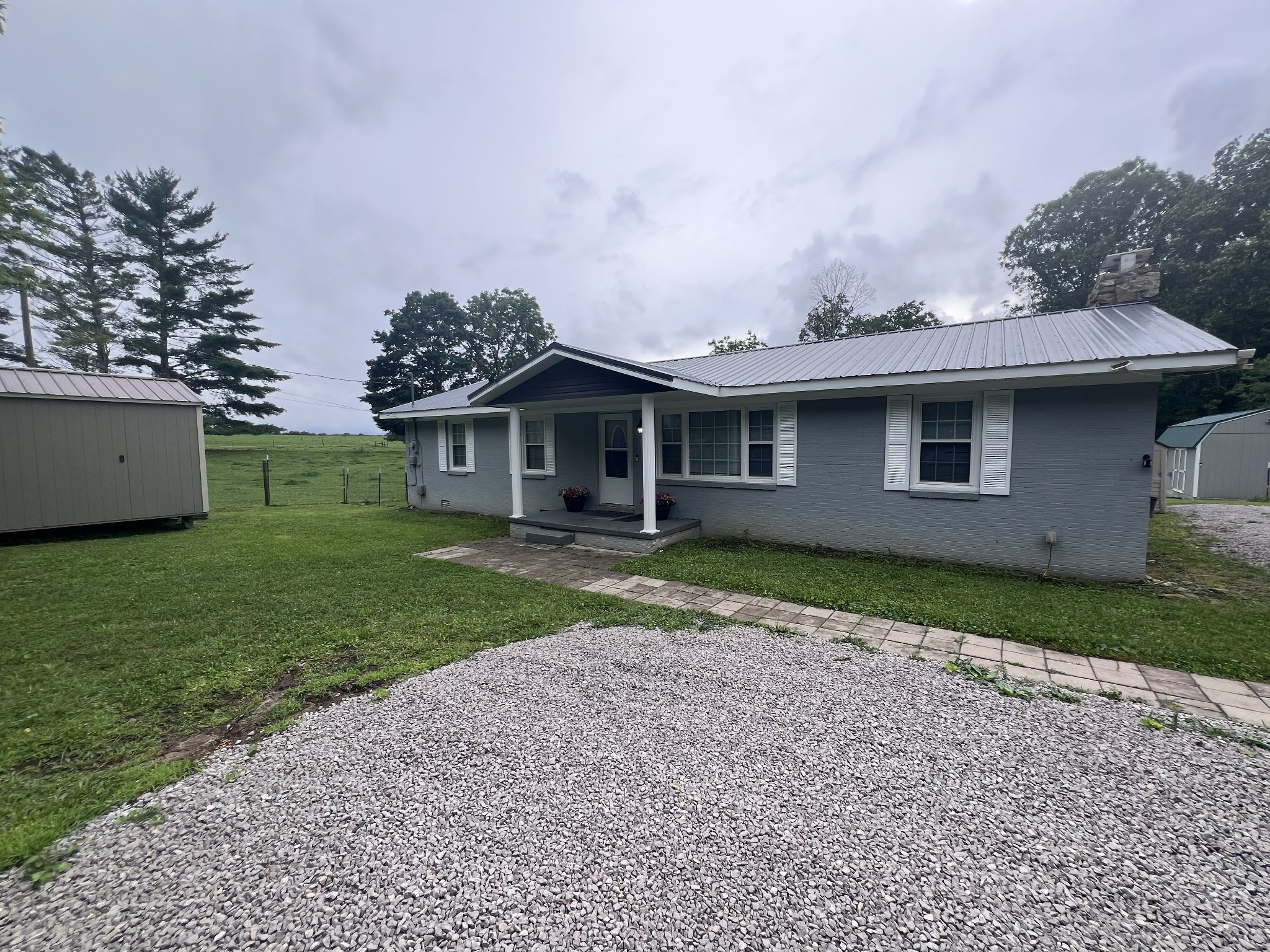 318 Old Parker Rd