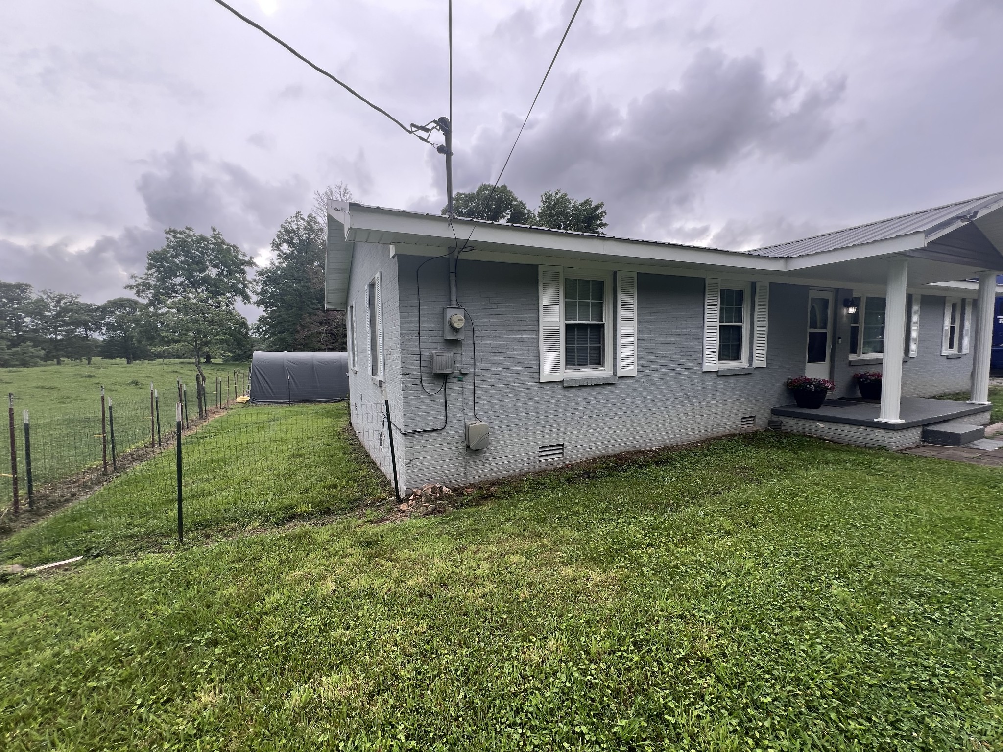 318 Old Parker Rd
