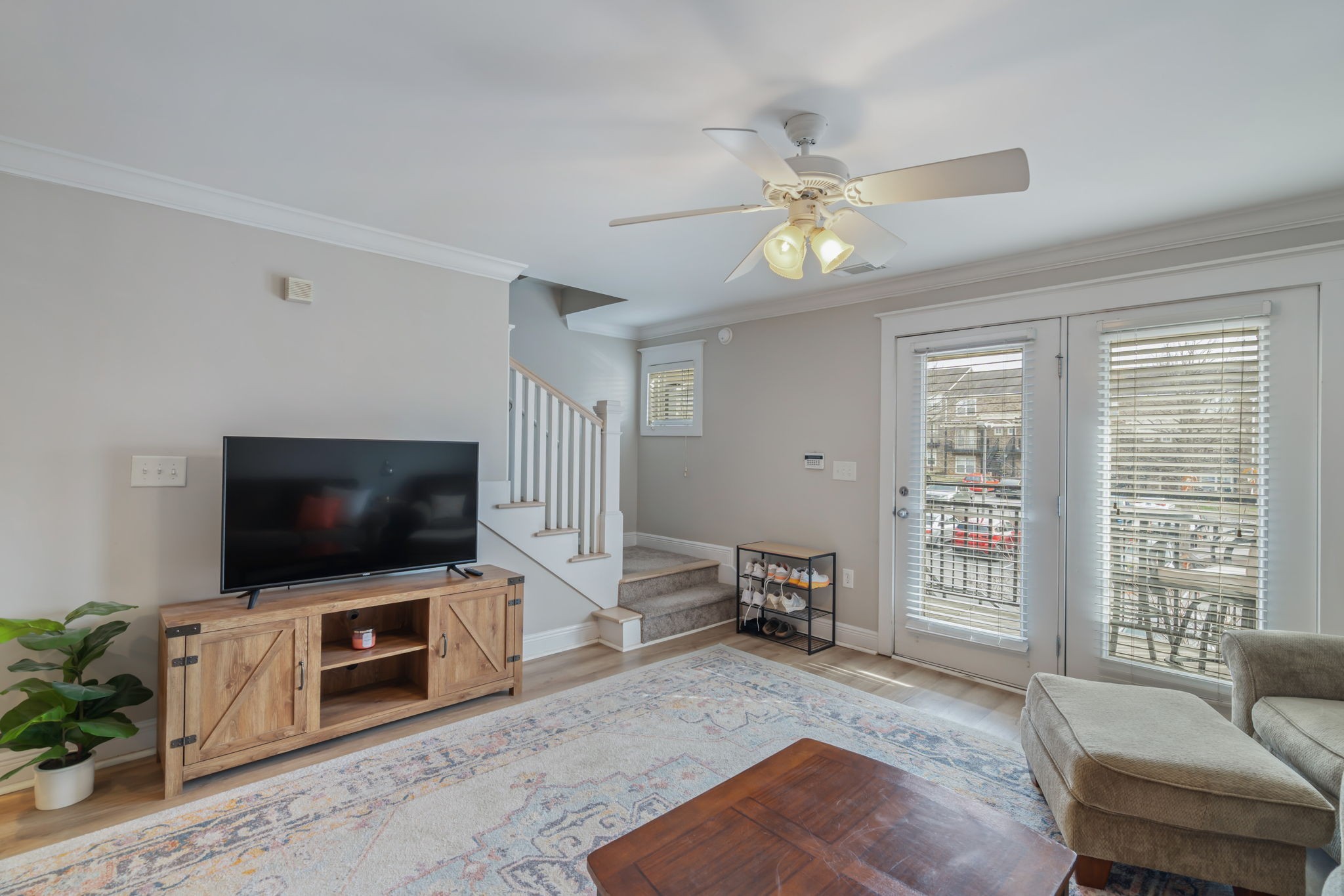 1105 Tree Top Way 1723