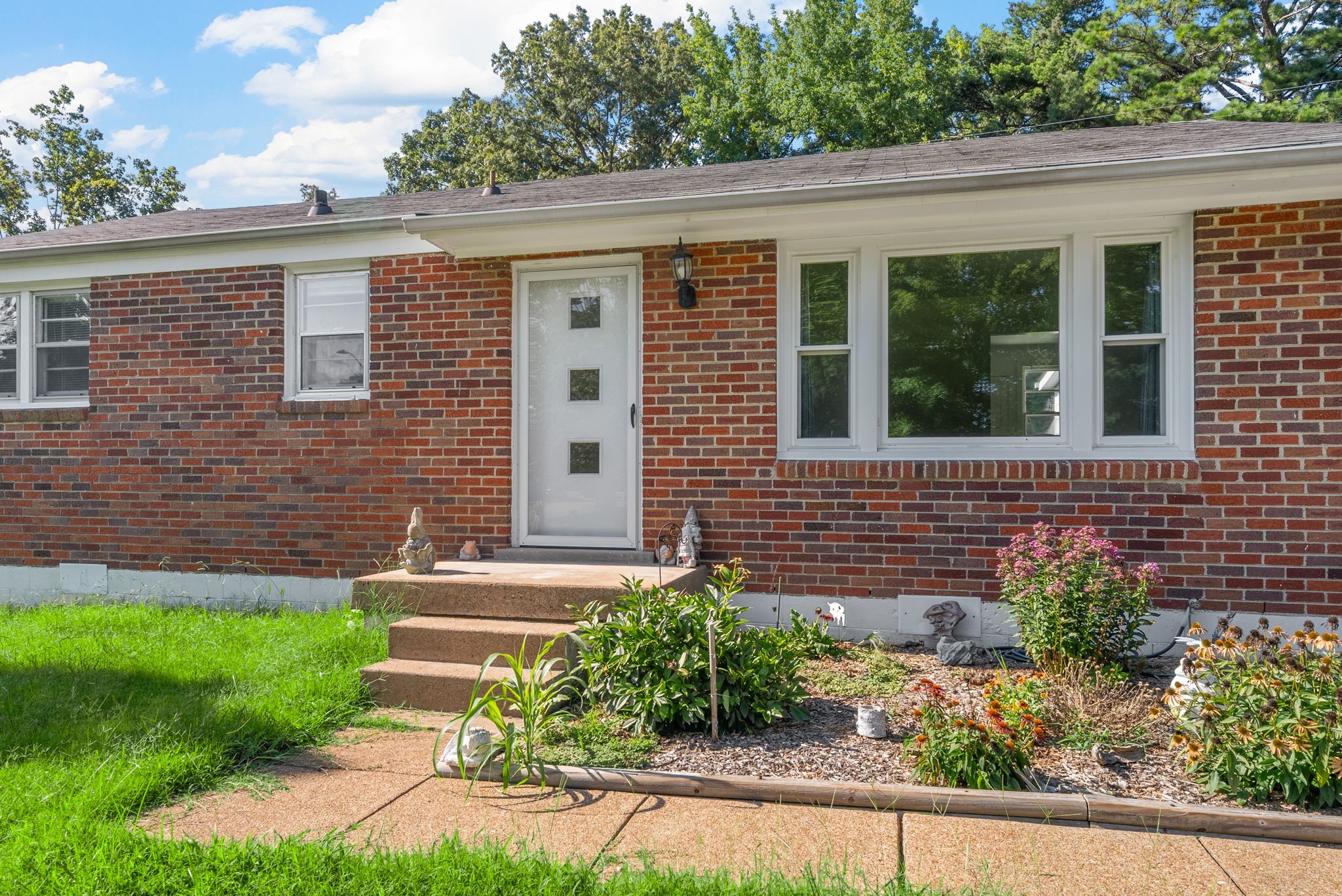 2027 Montgomery Pkwy