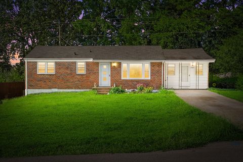 2027 Montgomery Pkwy Clarksville TN 37043