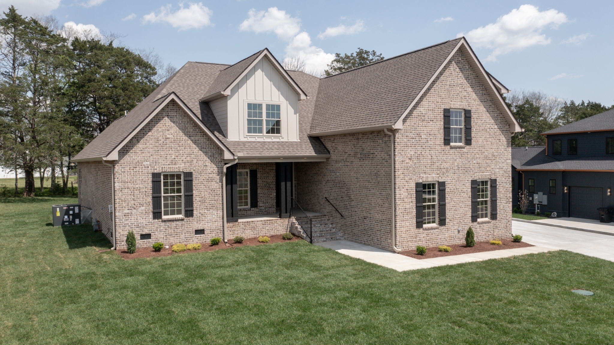 1509 Martha Washington Way