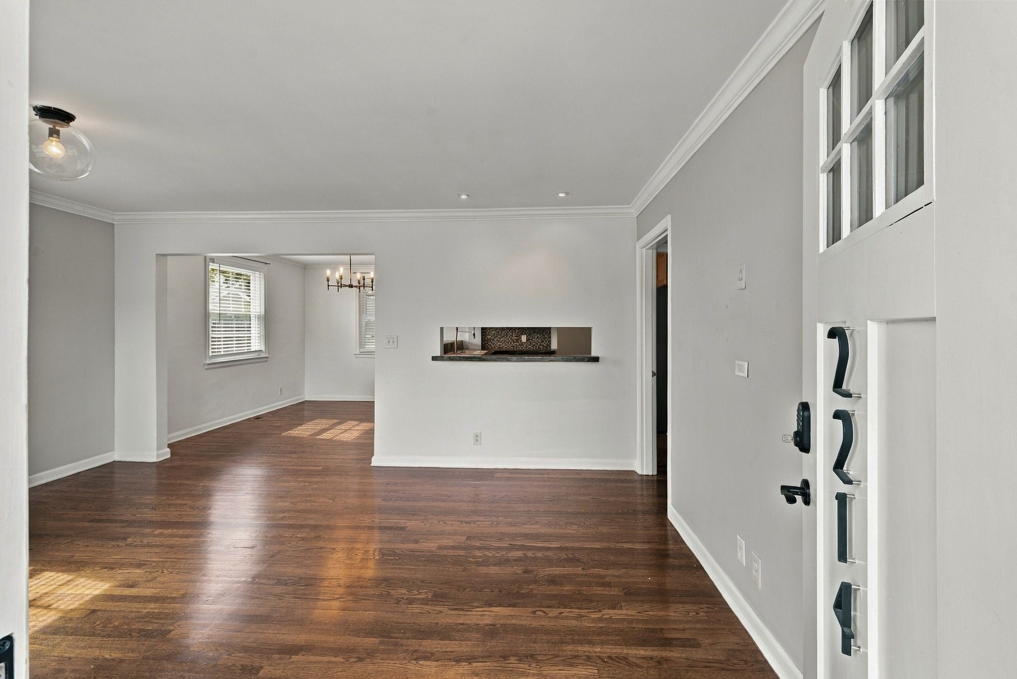 2214 Fernwood Dr