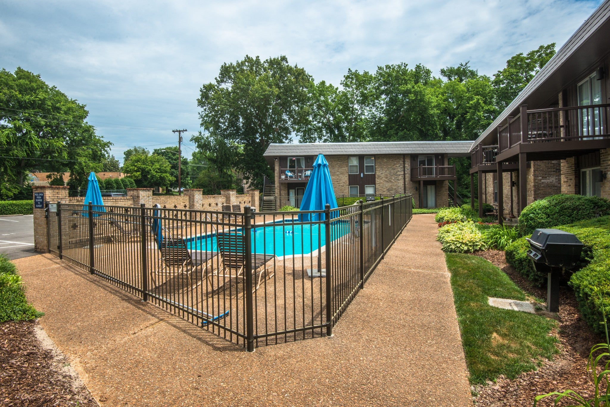 1-bed home for rent in Nashville, TN 37205, 3901 Whitland Ave 7 3901 Whitland Ave 7, Nashville TN 37205 1-bed home, photo 4 of 35