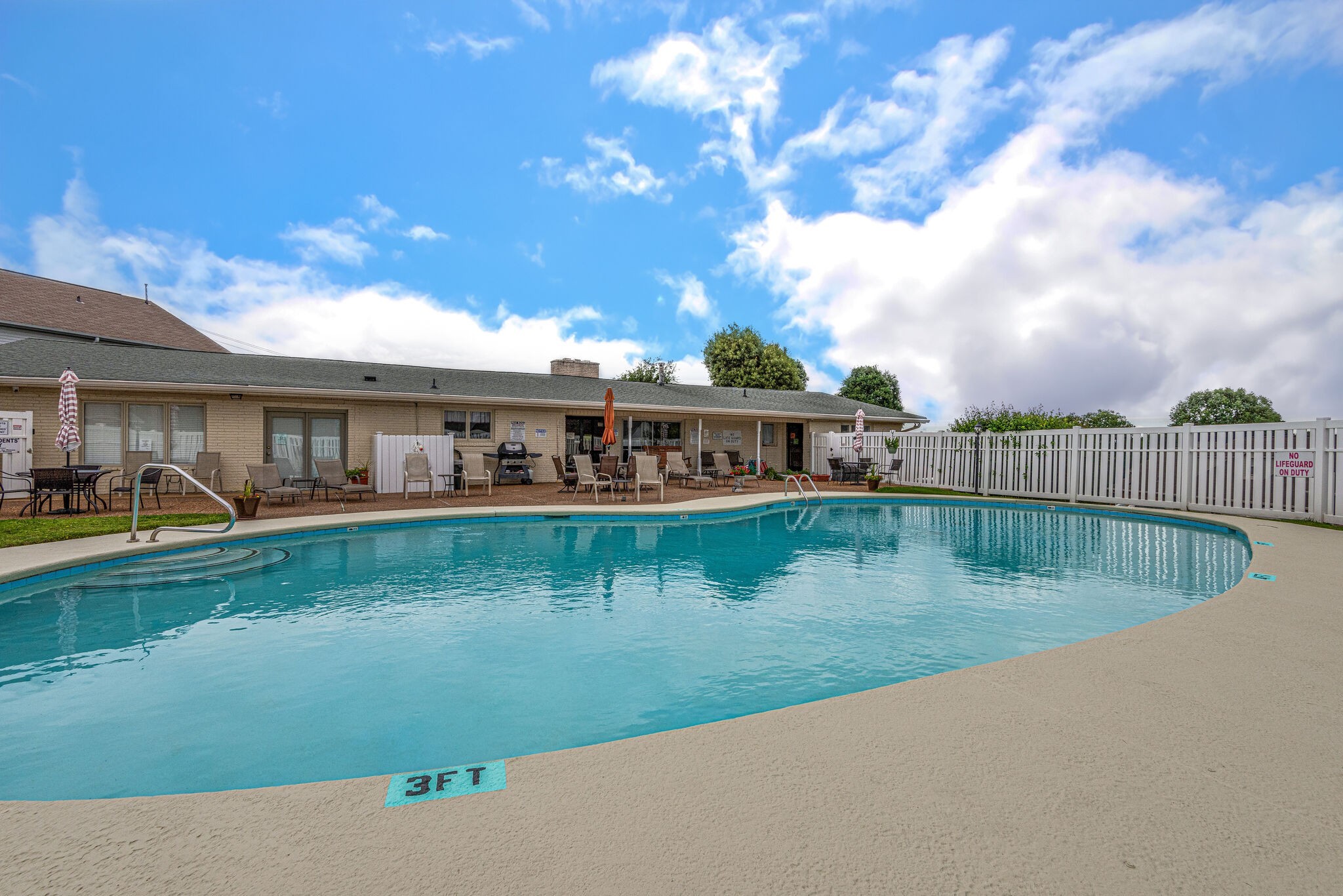 305 Village Lane West