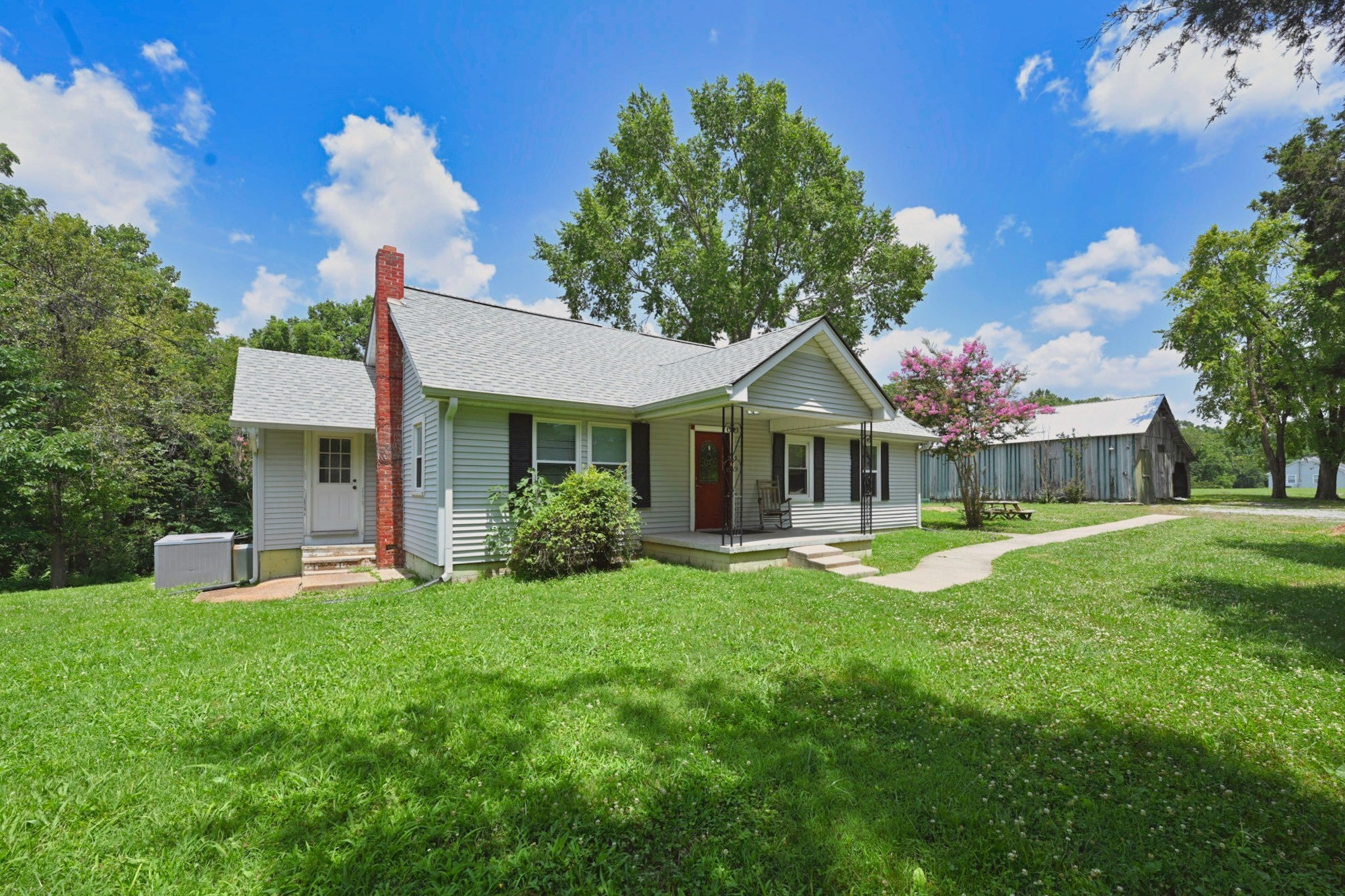 5658 Dividing Ridge Rd
