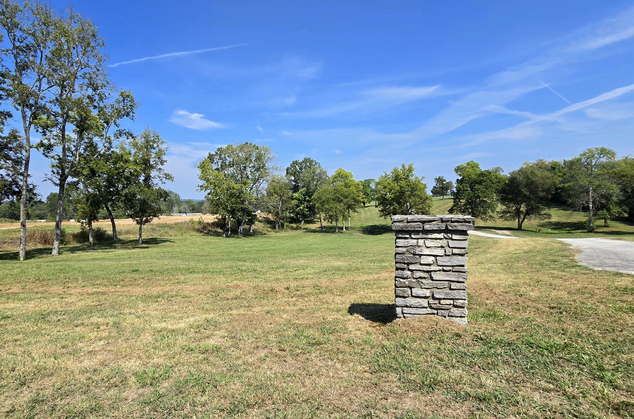 616 N James M Campbell Blvd