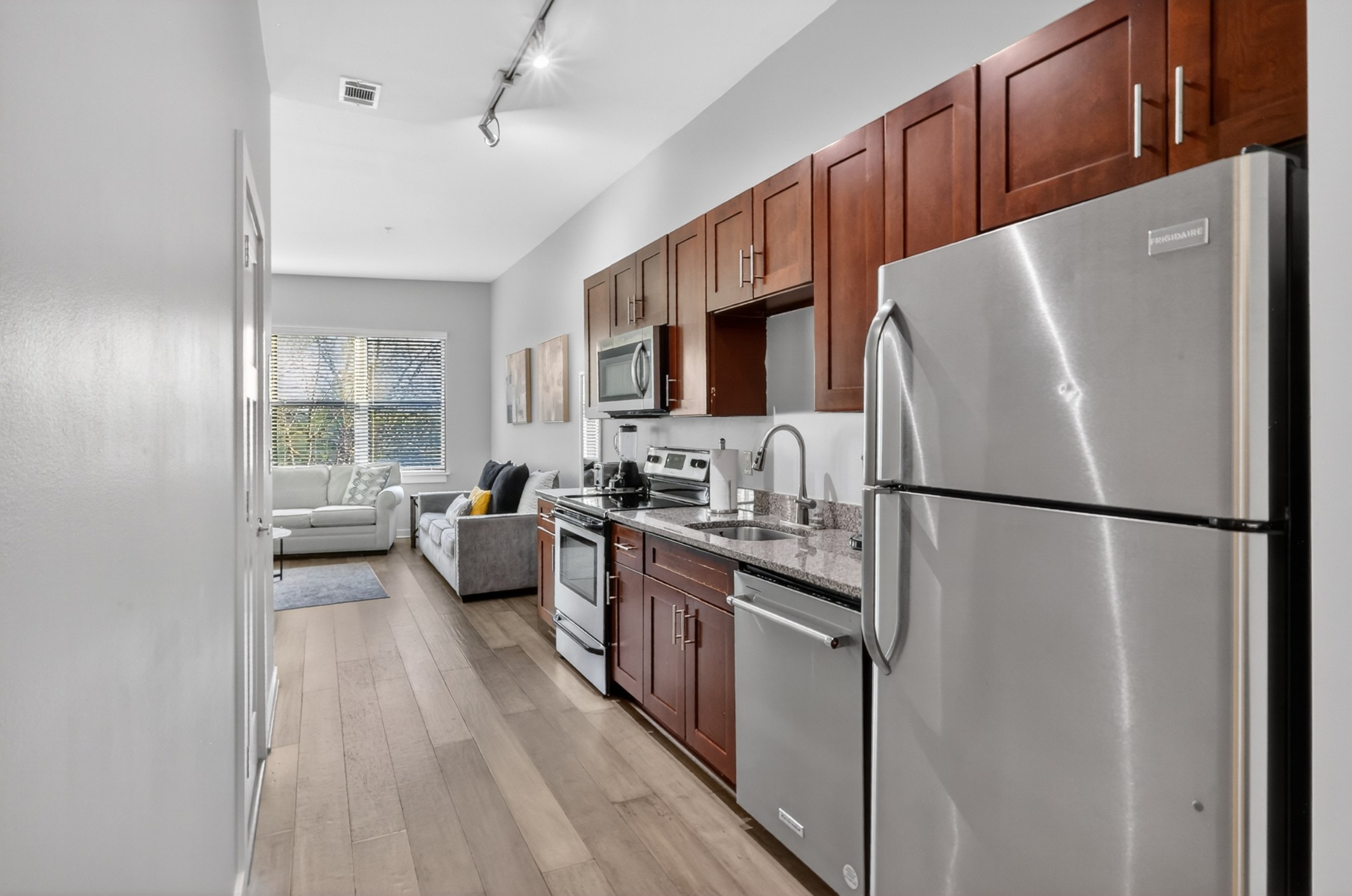 1700 Belcourt Ave 301