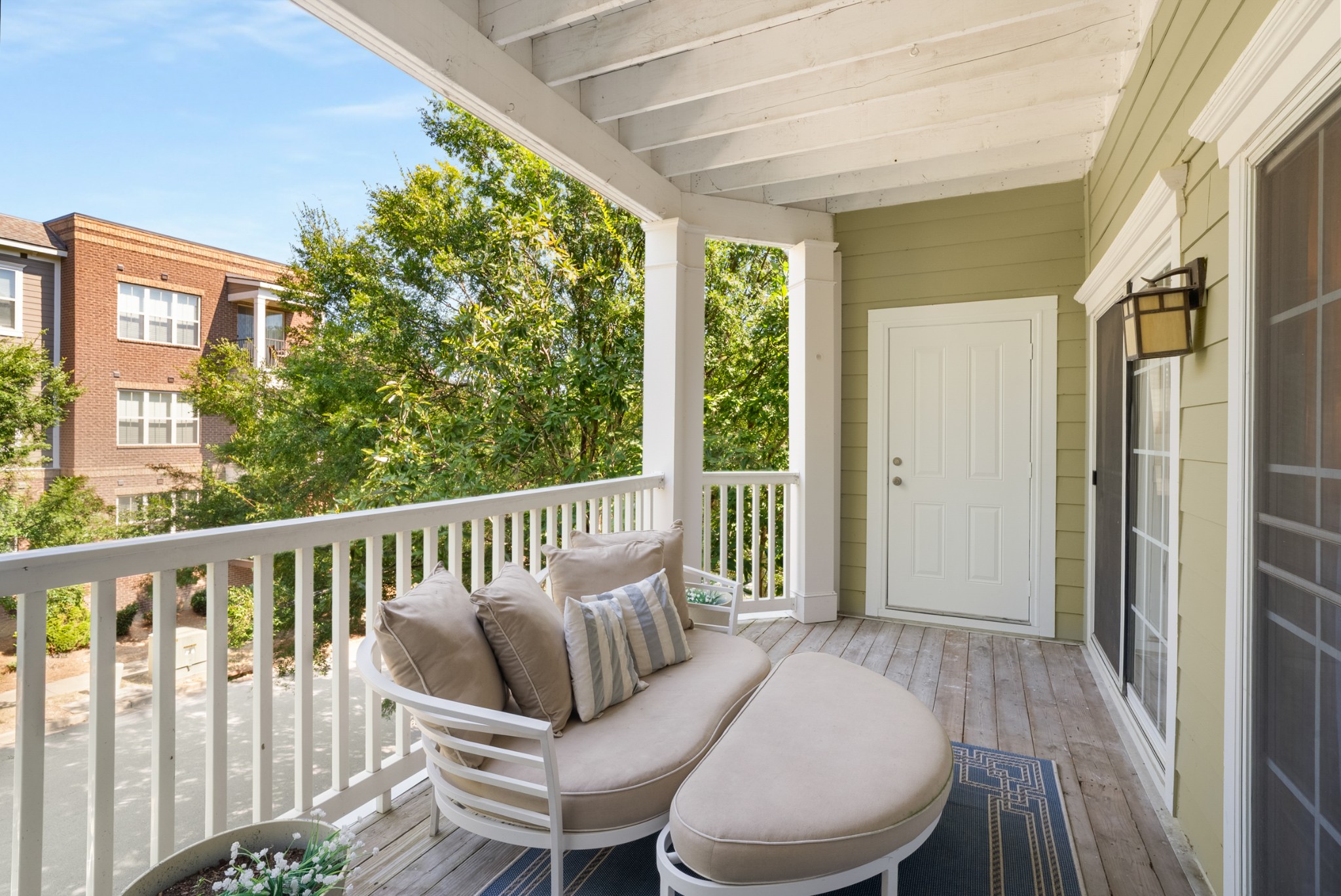 8043 Bienville Dr Z-5