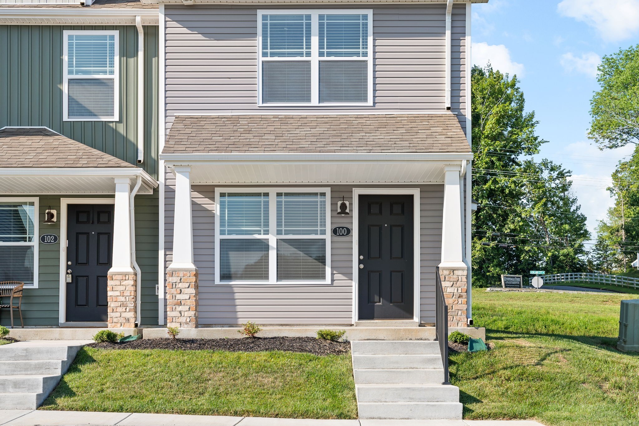 100 Davis Ridge Lane