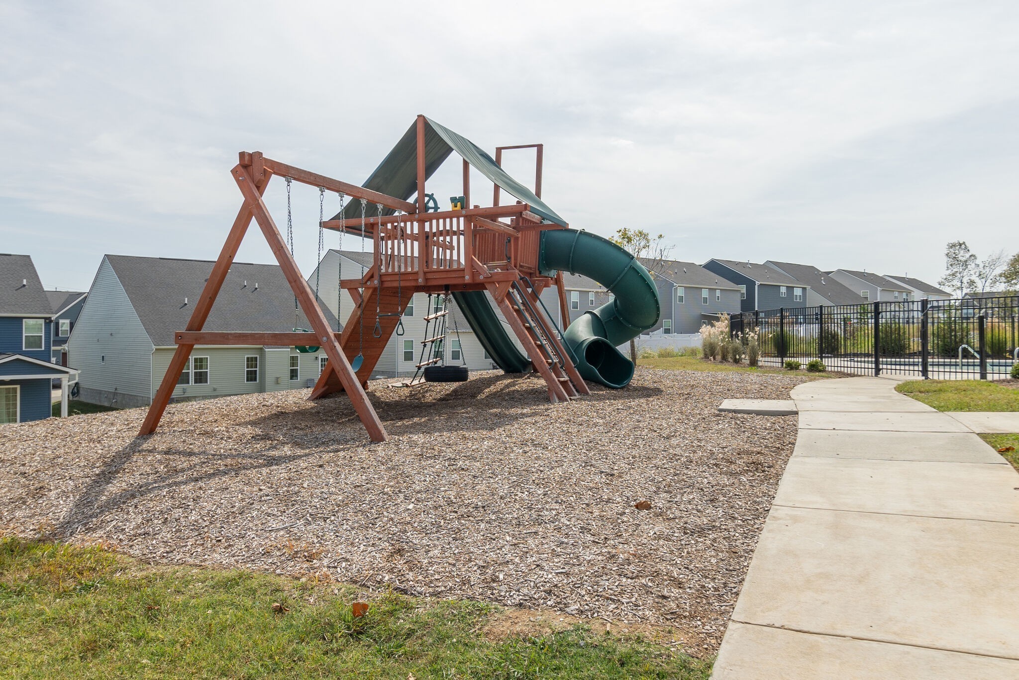 553 Little Penny