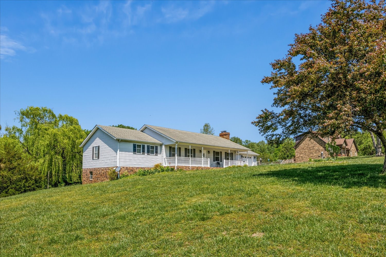 1323 York Rd