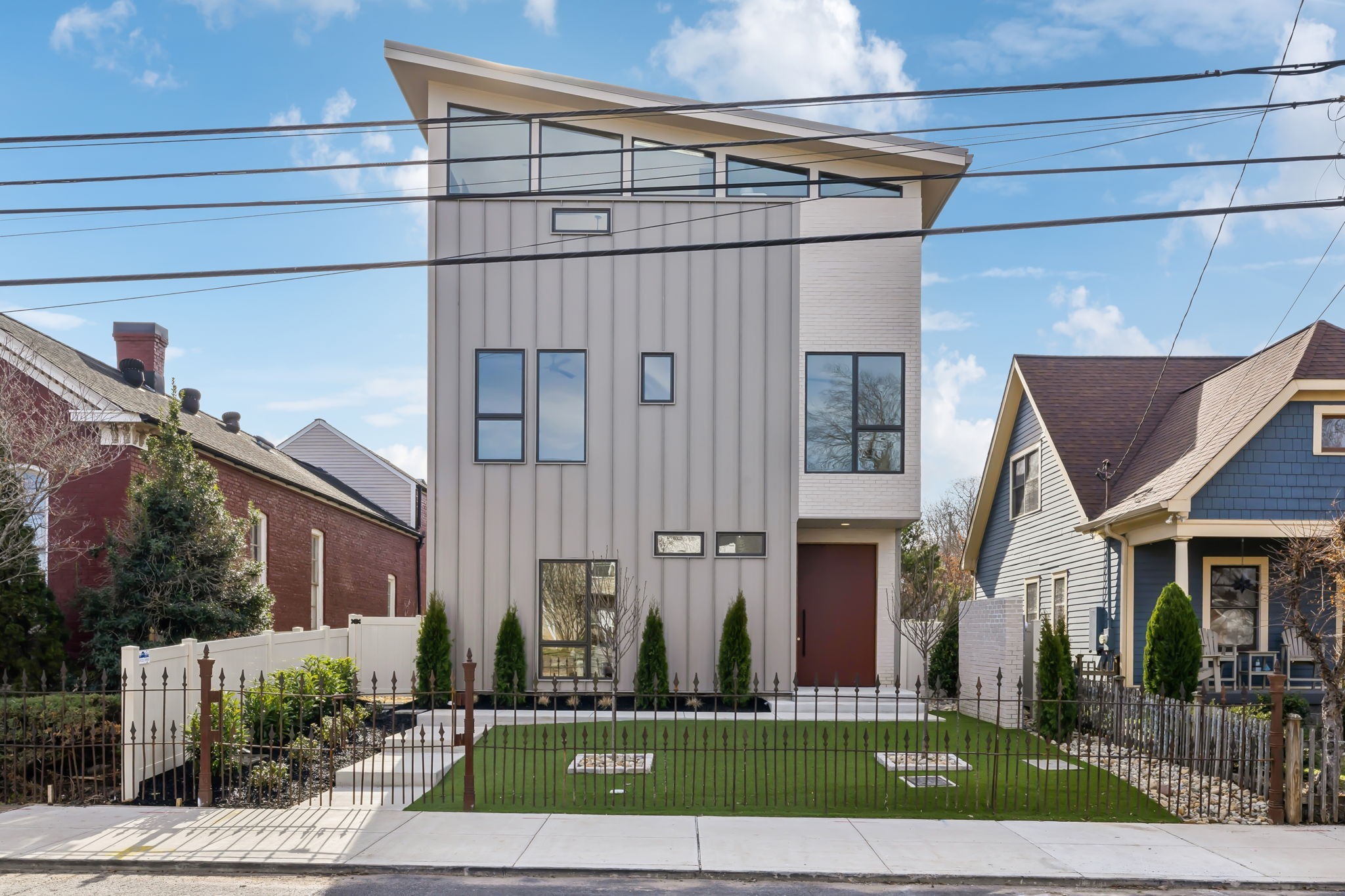 1603 5th Ave N
