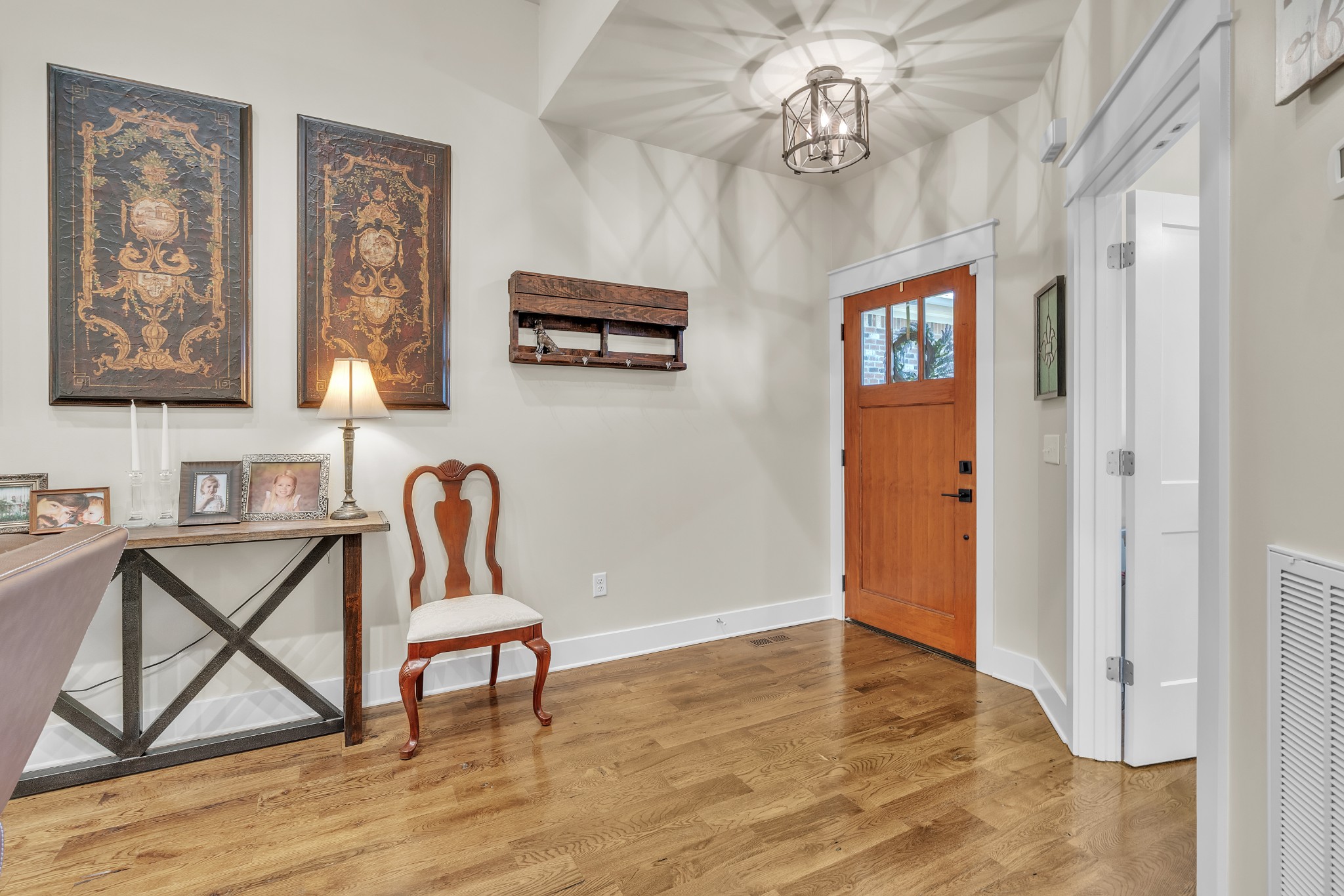 422 Evergreen Cir