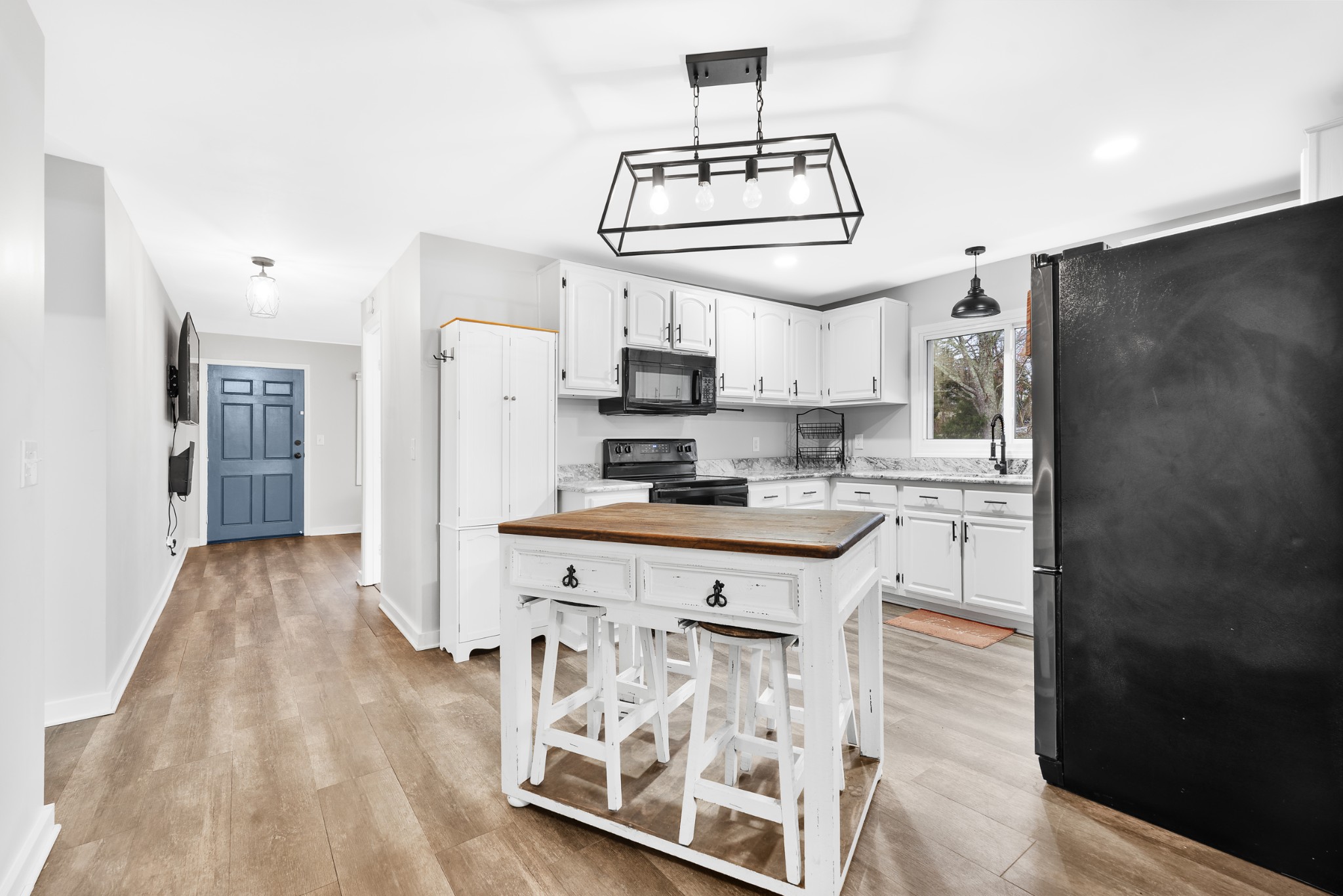 8188 Short Mountain Hwy