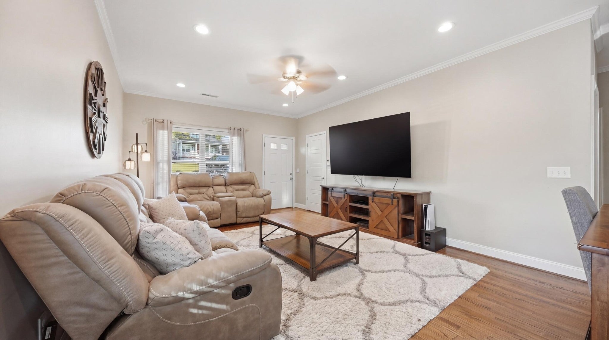 3806 Kingwood Circle