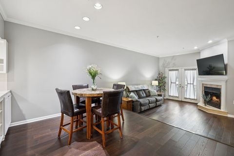 136 W End Pl Nashville TN 37205