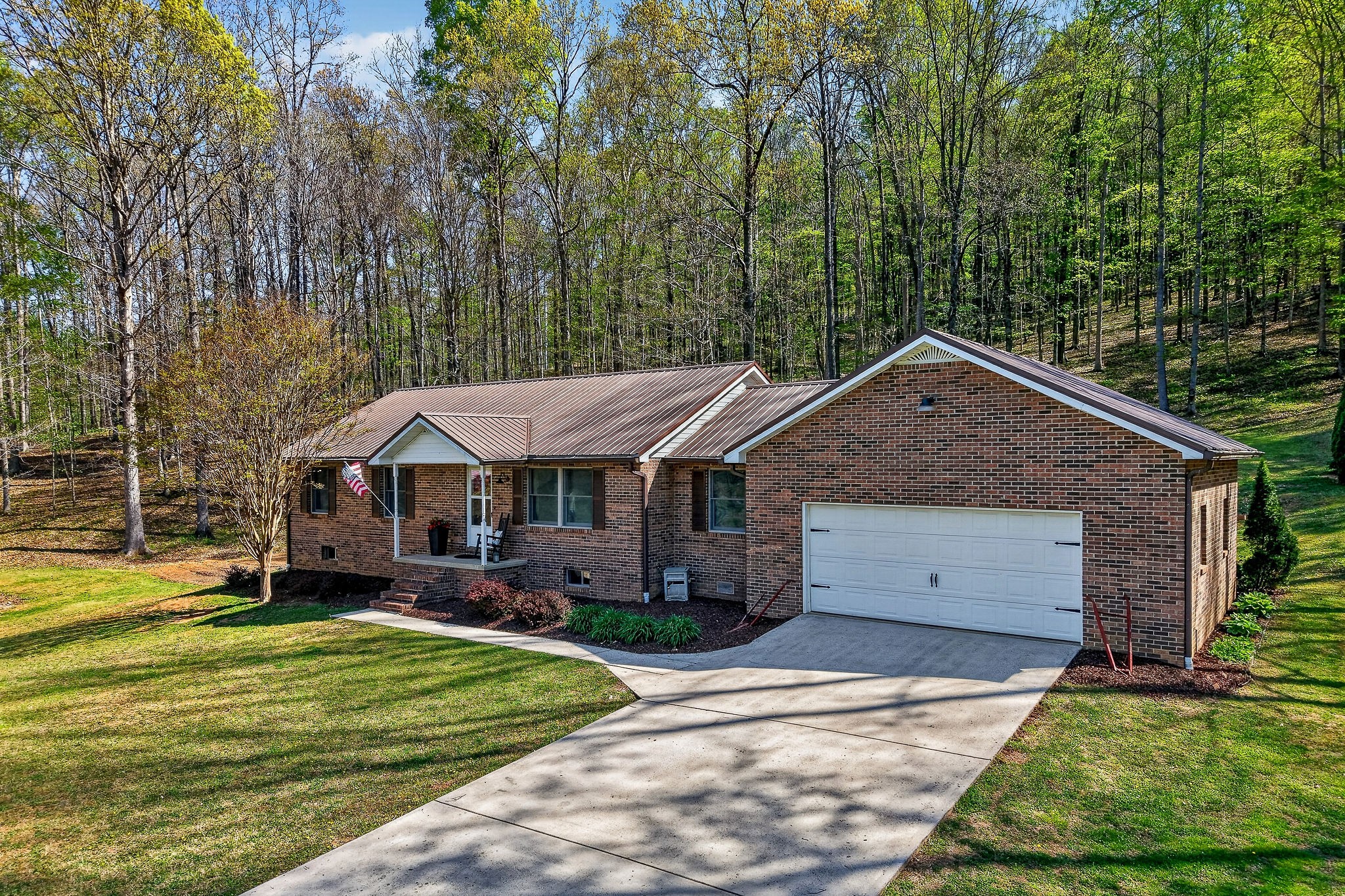 747 Old County Farm Rd