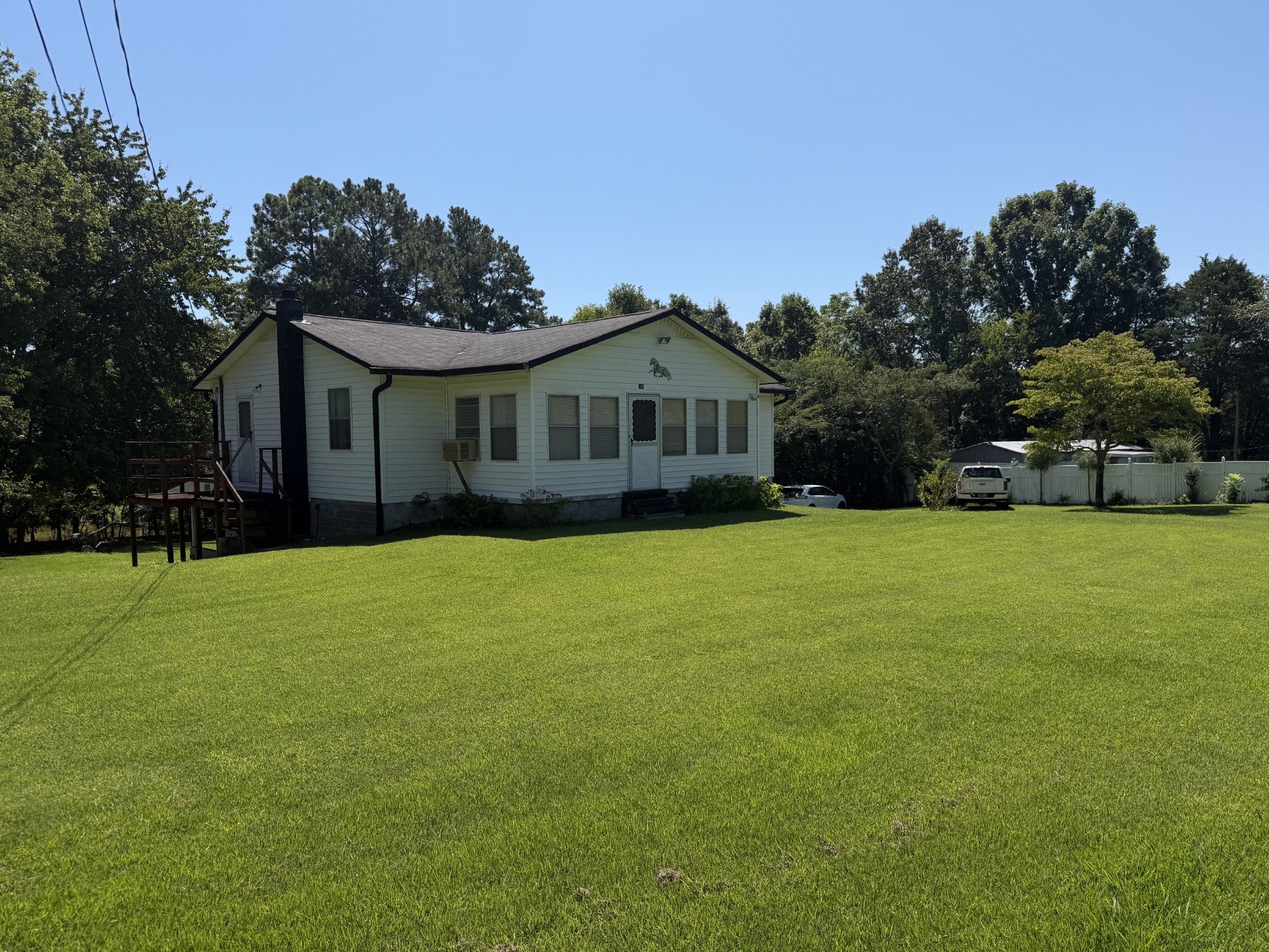 169 Hidden Hills Dr SE