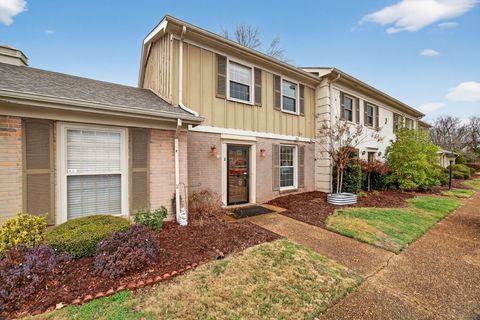 1011 Murfreesboro Rd J2 Franklin TN 37064