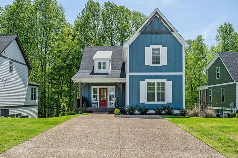 493 Evans Dr Tullahoma TN 37388