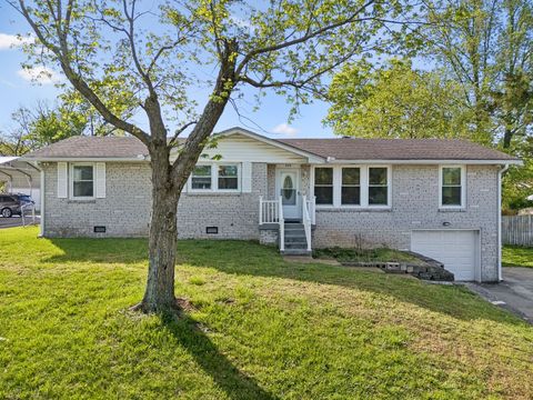 Photo of 428 Glenpark Dr, Nashville, TN 37217 (MLS # 3171150)