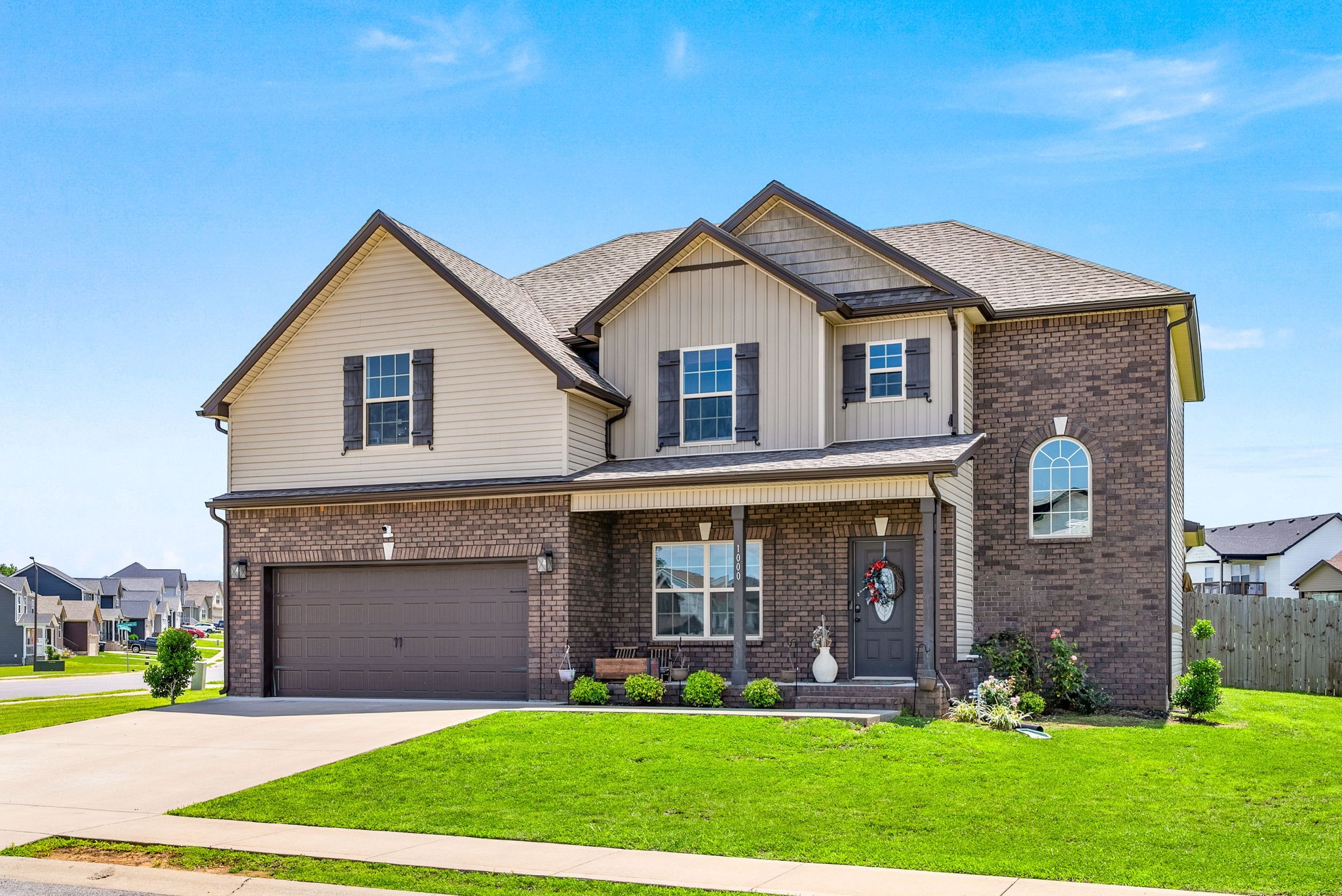 1000 Spicer Dr