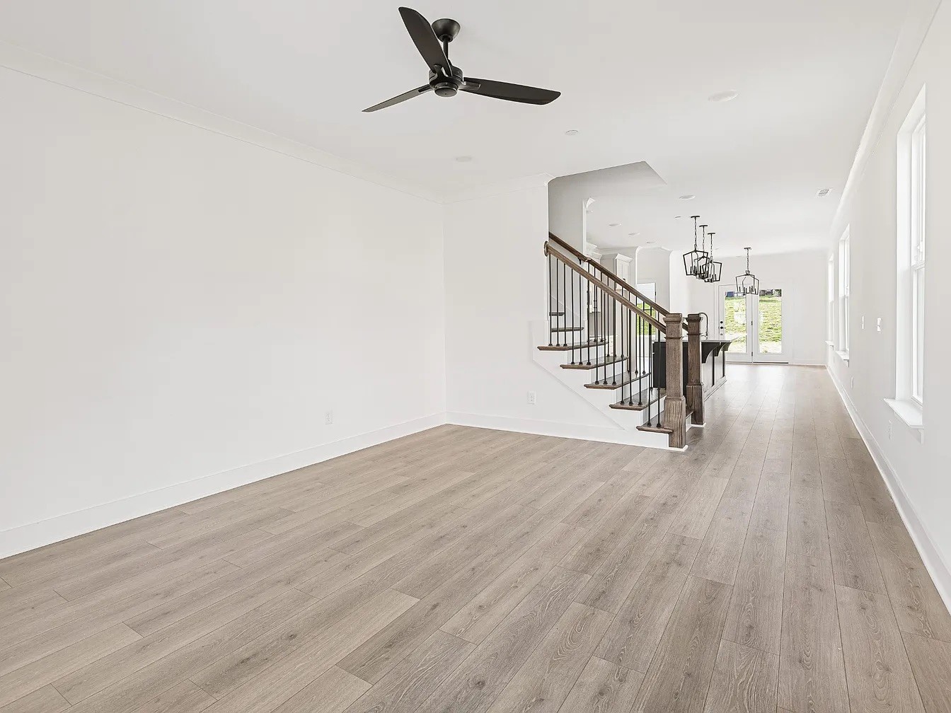 3025 Inman Dr