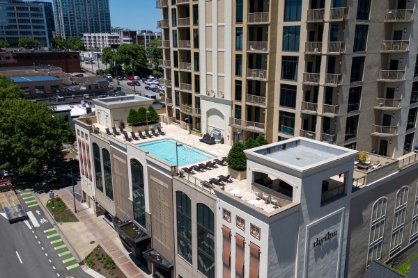 1510 Demonbreun St 512