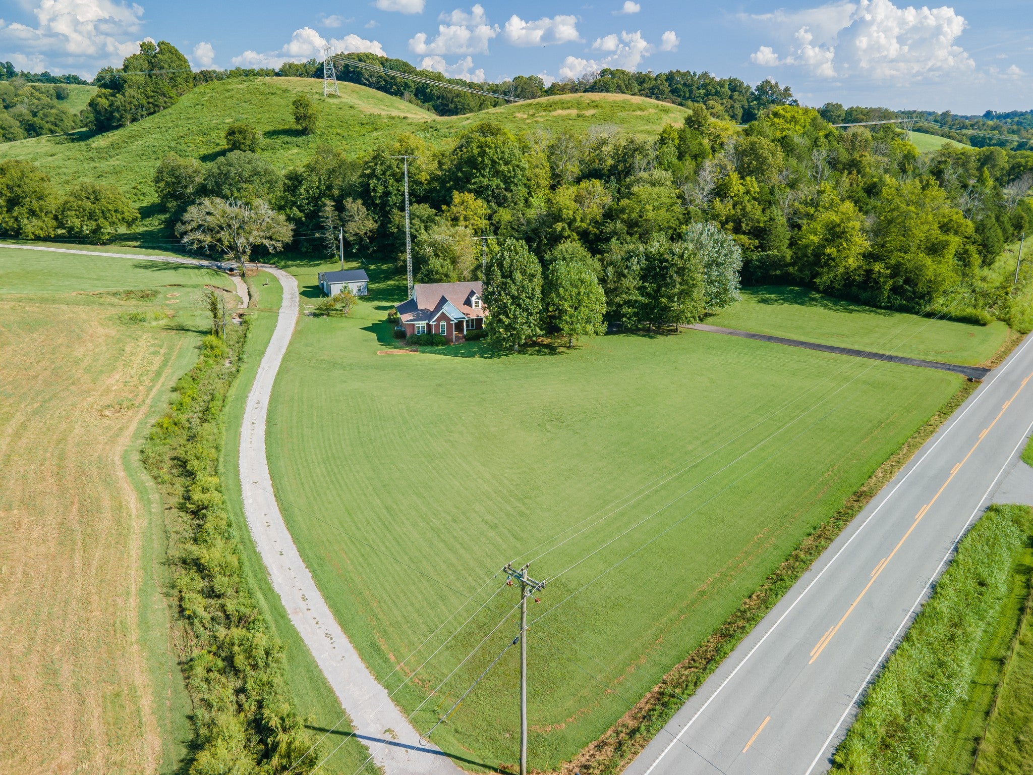 3210 Campbellsville Pike