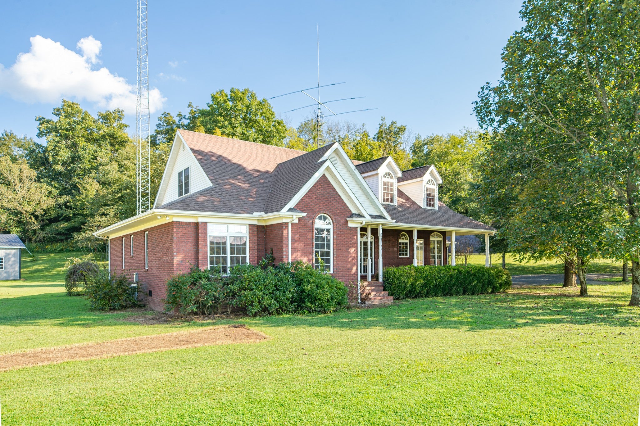 3210 Campbellsville Pike