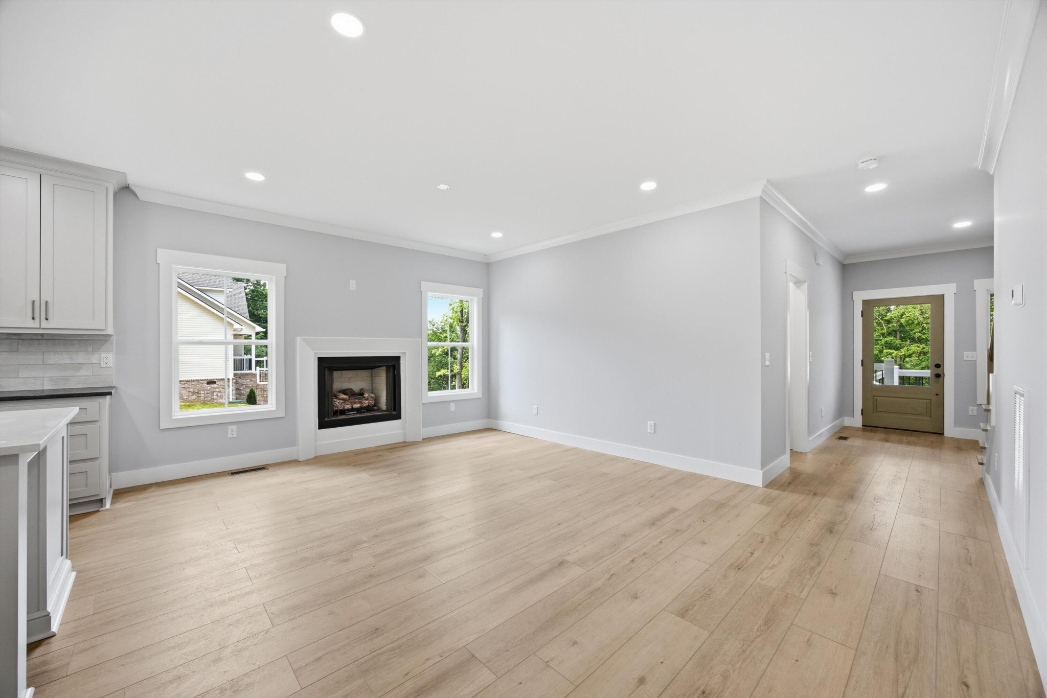 220 Hollow Road NE