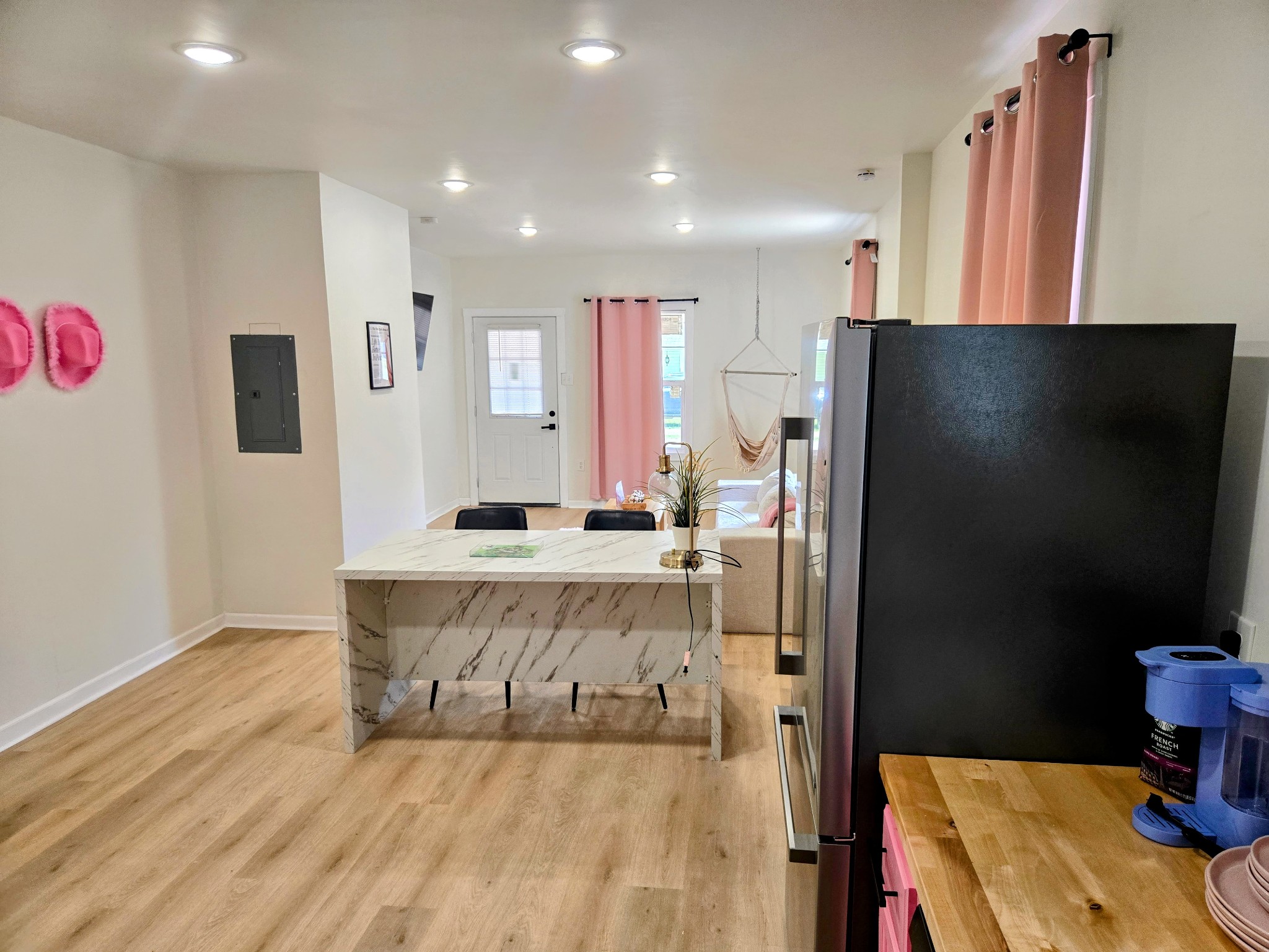 426 W King St