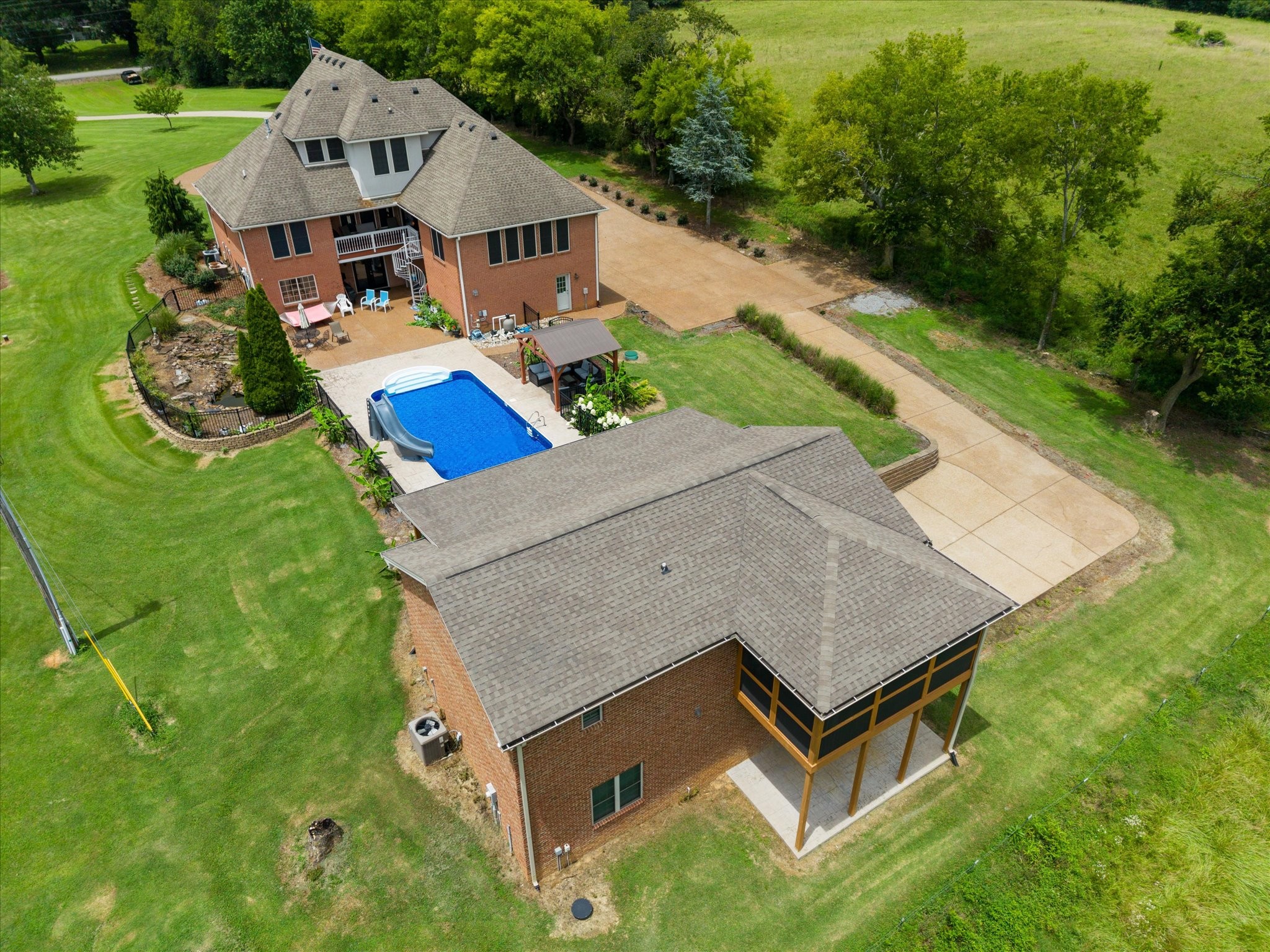 2155 Lake Rd
