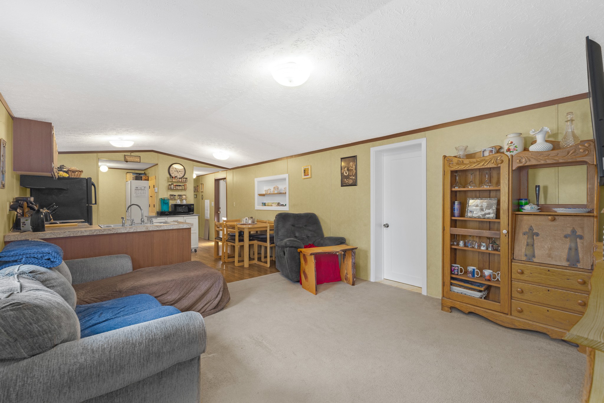 270 Foster Rd