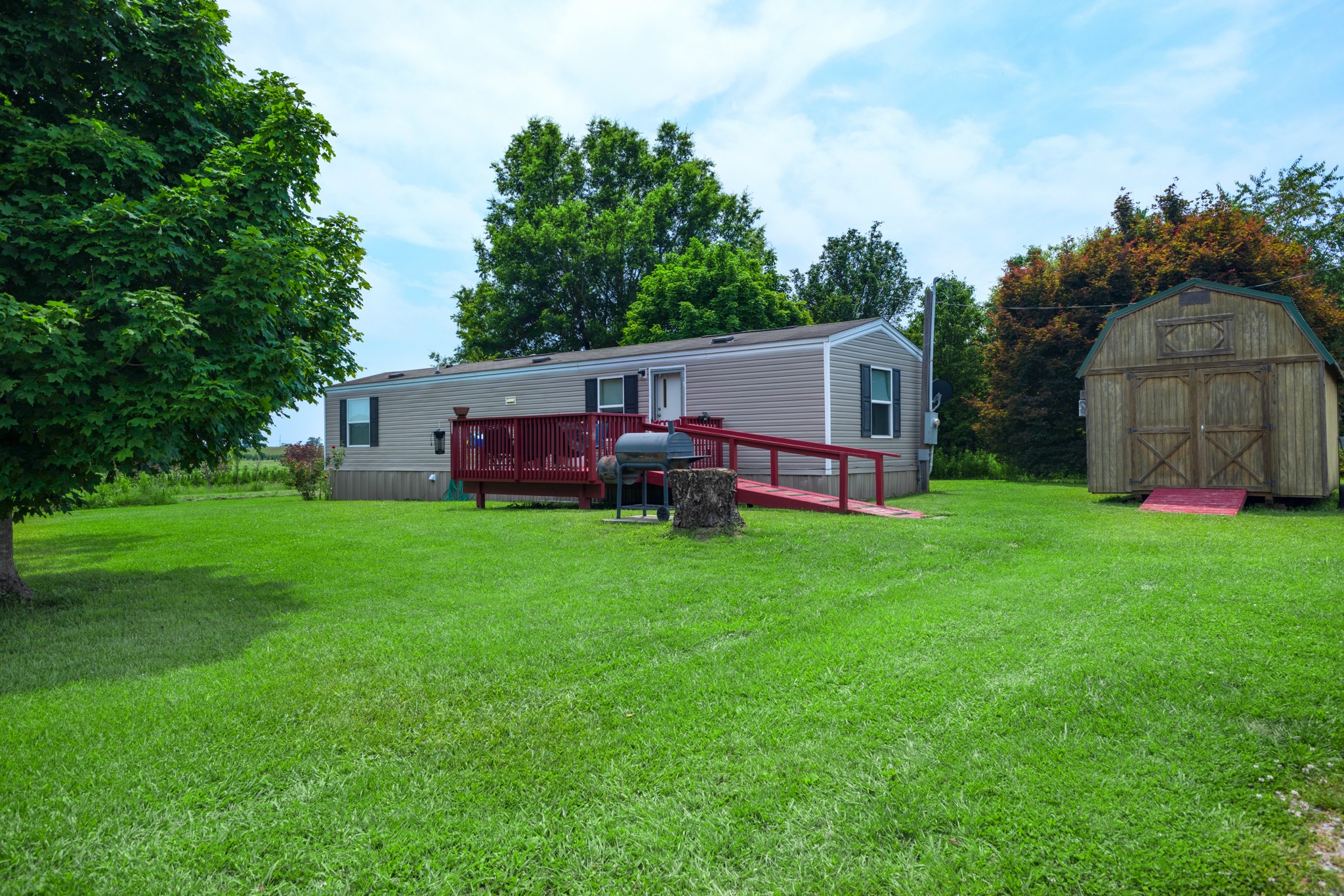 270 Foster Rd