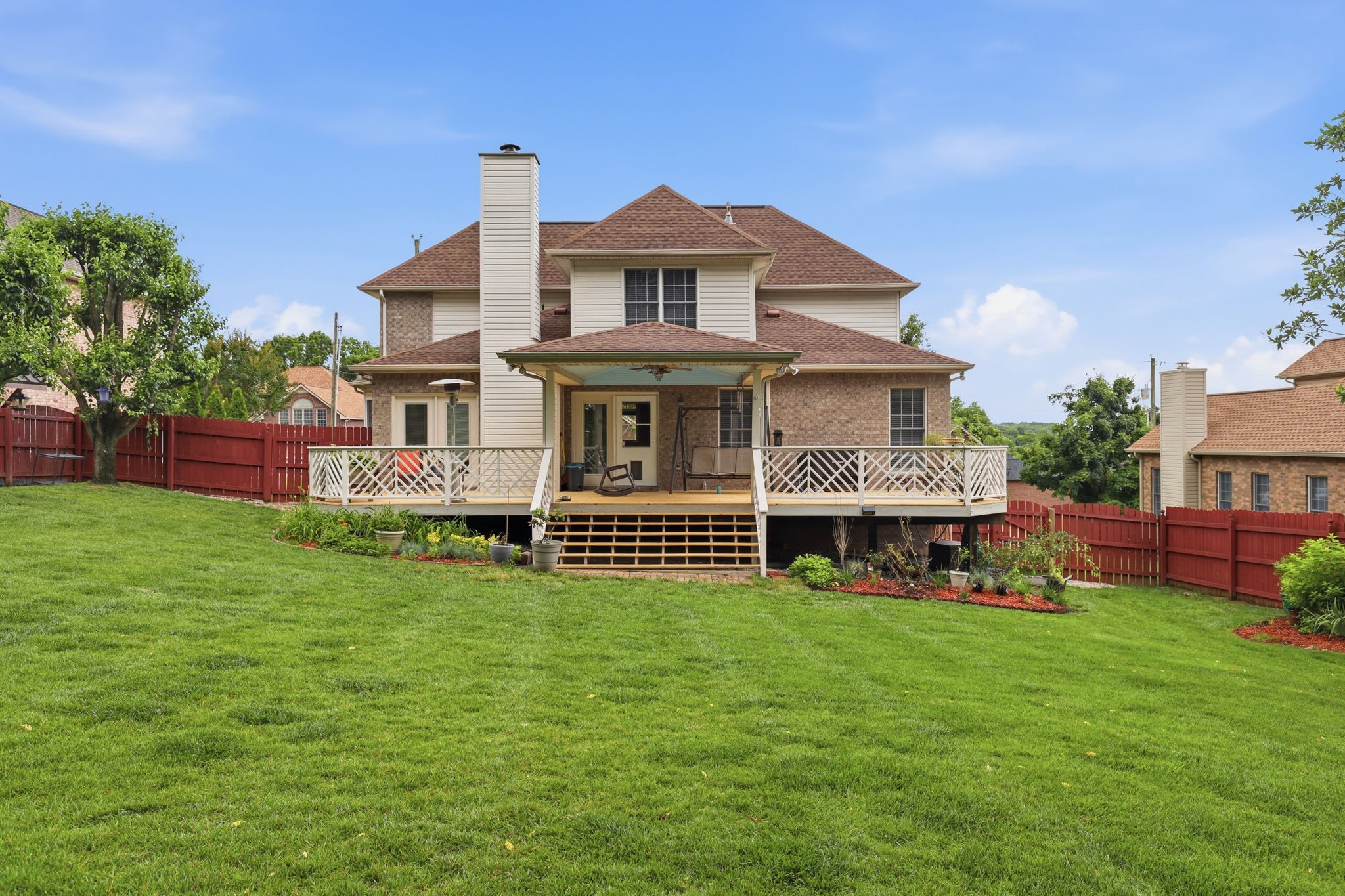 409 Roma Ct