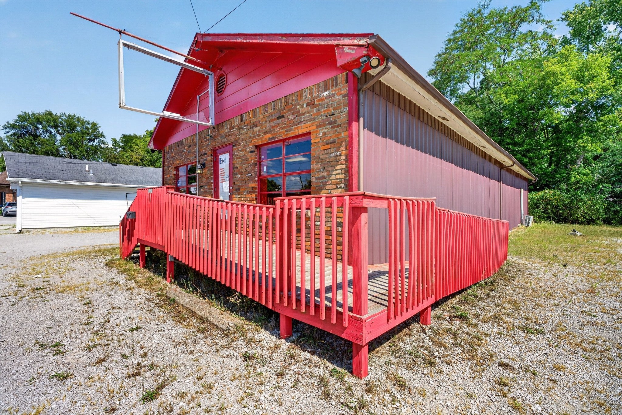 622 North Dr