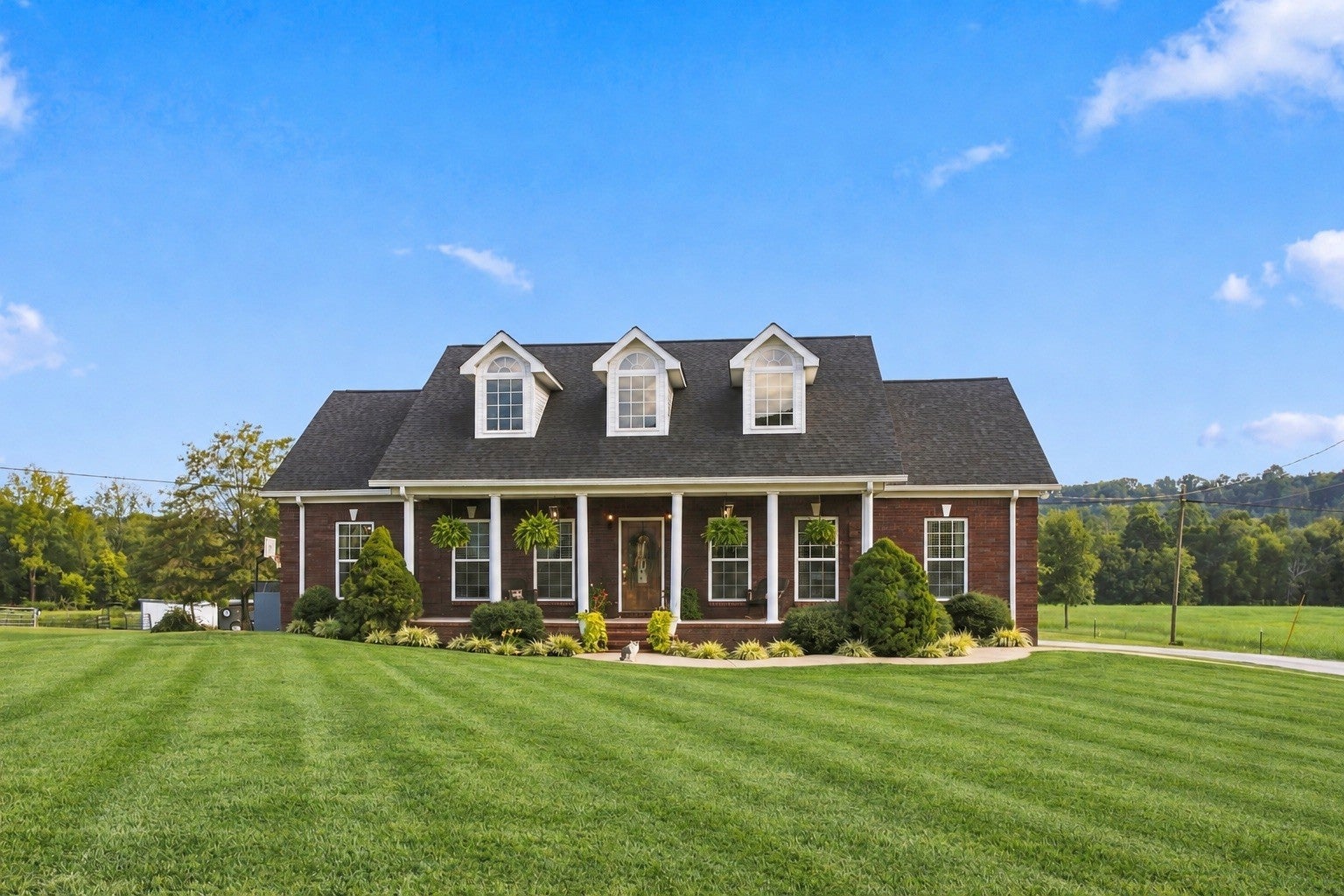 4692 Cornersville Rd