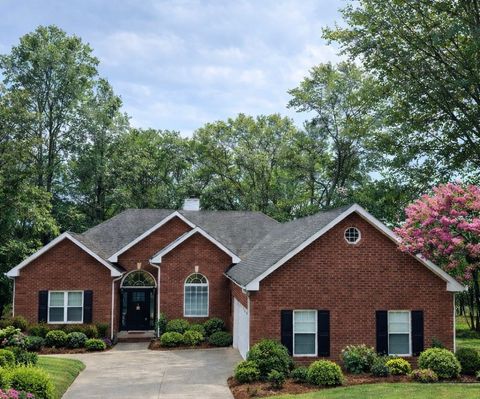 108 Mason Cir Goodlettsville TN 37072