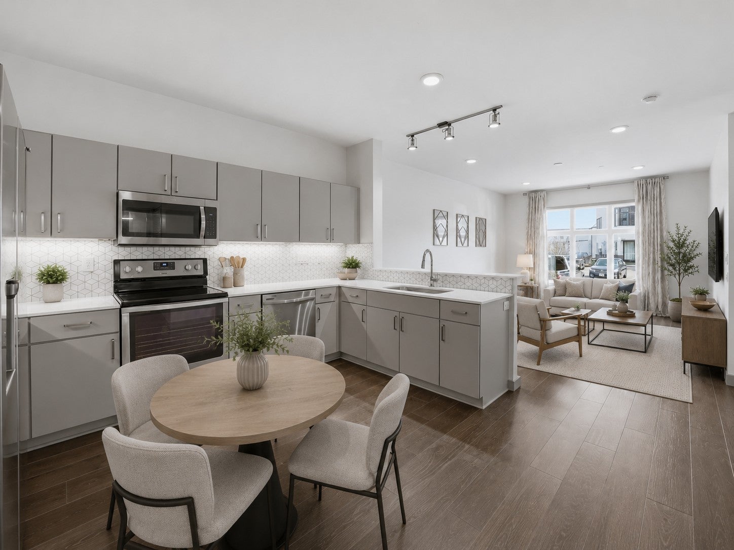 400 Herron Dr 115