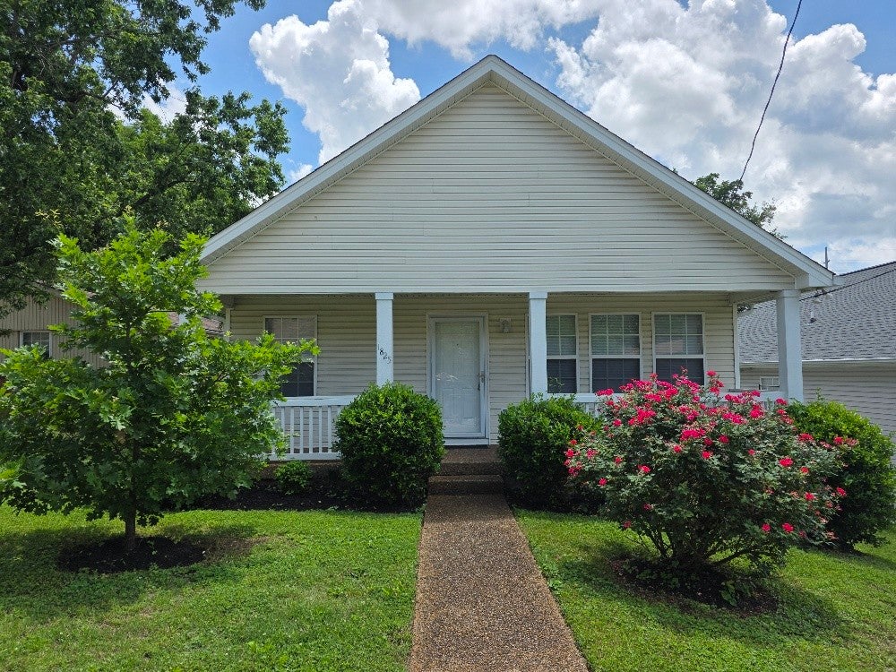1825 Hermosa St