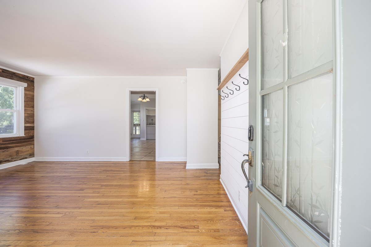 1413 Sunset Dr