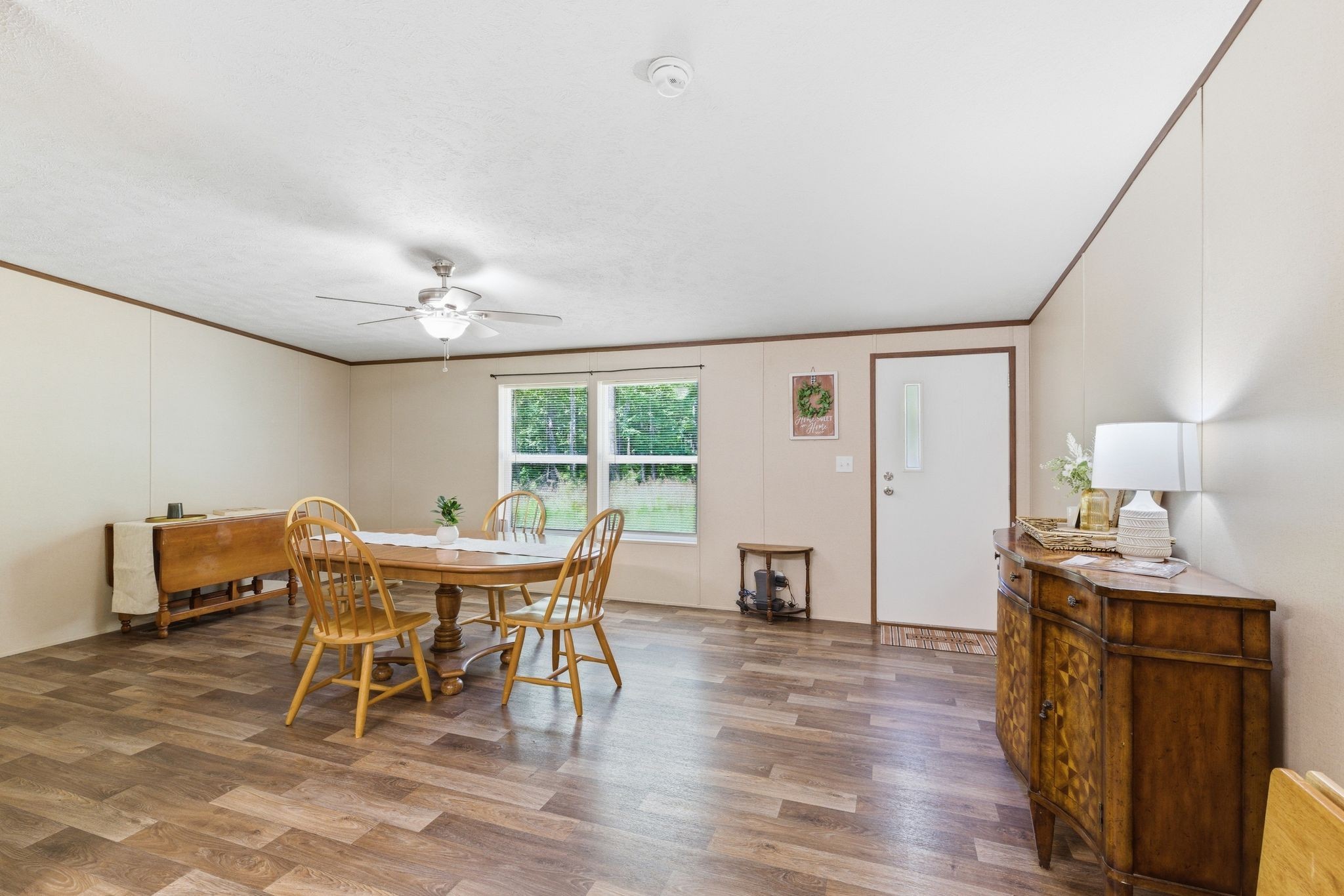 1156 Espy Rd
