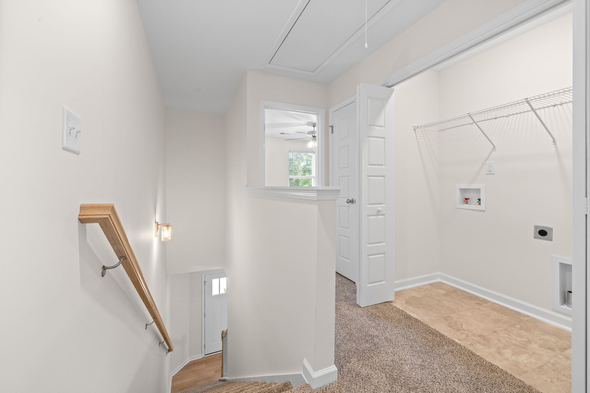 Clarksville, Tennessee 37043, United States, 2 Bedrooms Bedrooms, ,3 BathroomsBathrooms,Residential,Active,103436