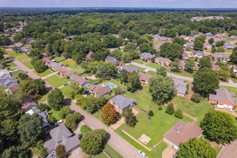 Photo of 128 Glenwood Dr, Jackson, TN 38305 (MLS # 3623131)