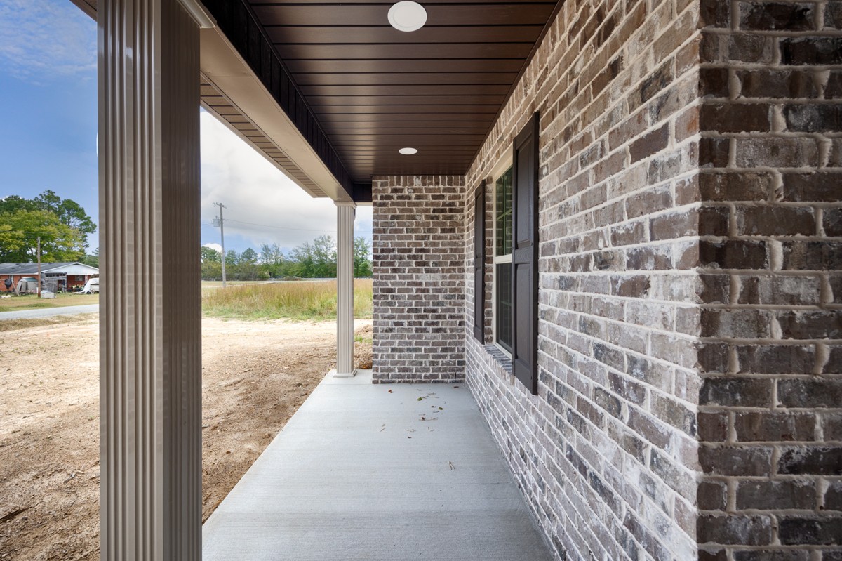 27039 North Wales Road