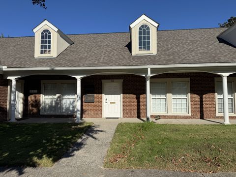 3326 Aspen Grove Dr Franklin TN 37067